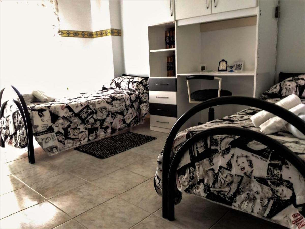 Il Tuo Letto Sullo Stretto Bed & Breakfast Reggio di Calabria Luaran gambar